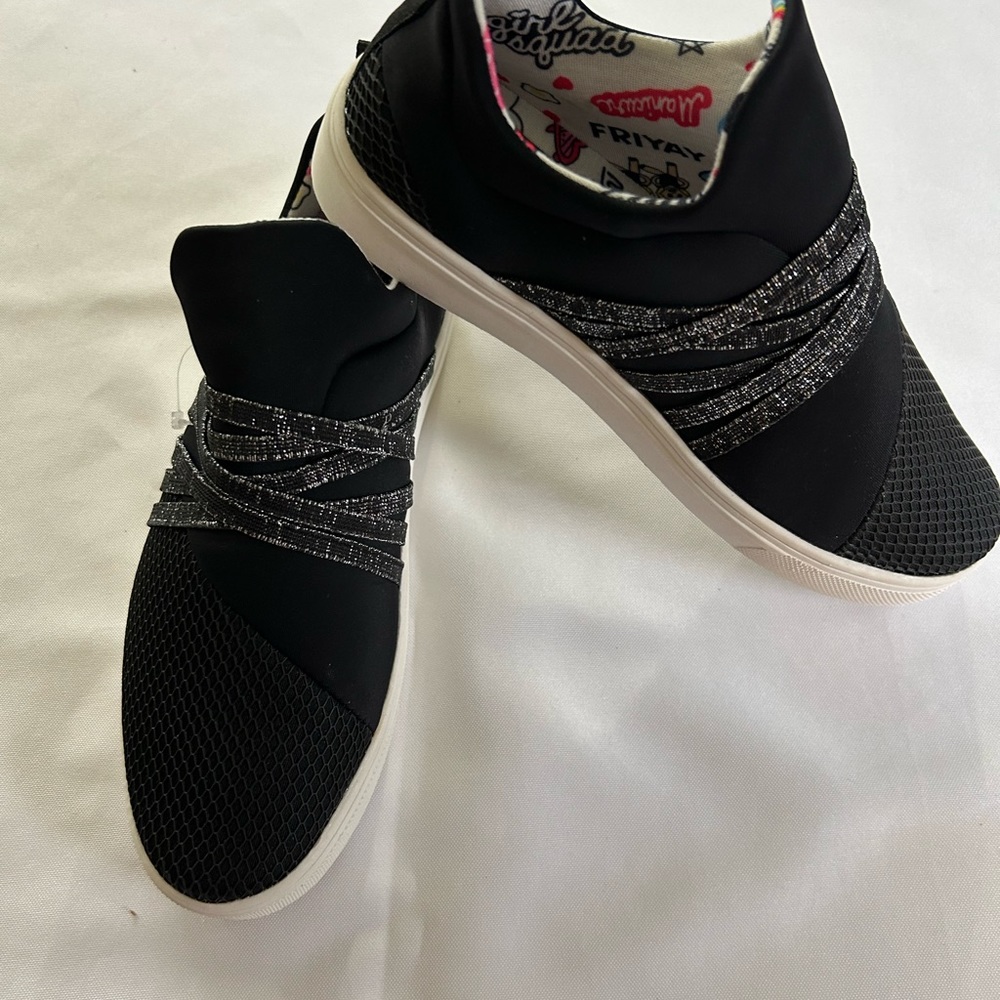 Kids / girl shoes